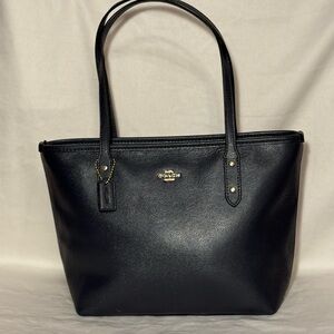 Coach Black Leather city zip Tote crossgrain leather shoulder Bag classic coach